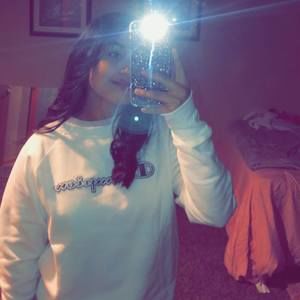 Meet your Posher, Linda